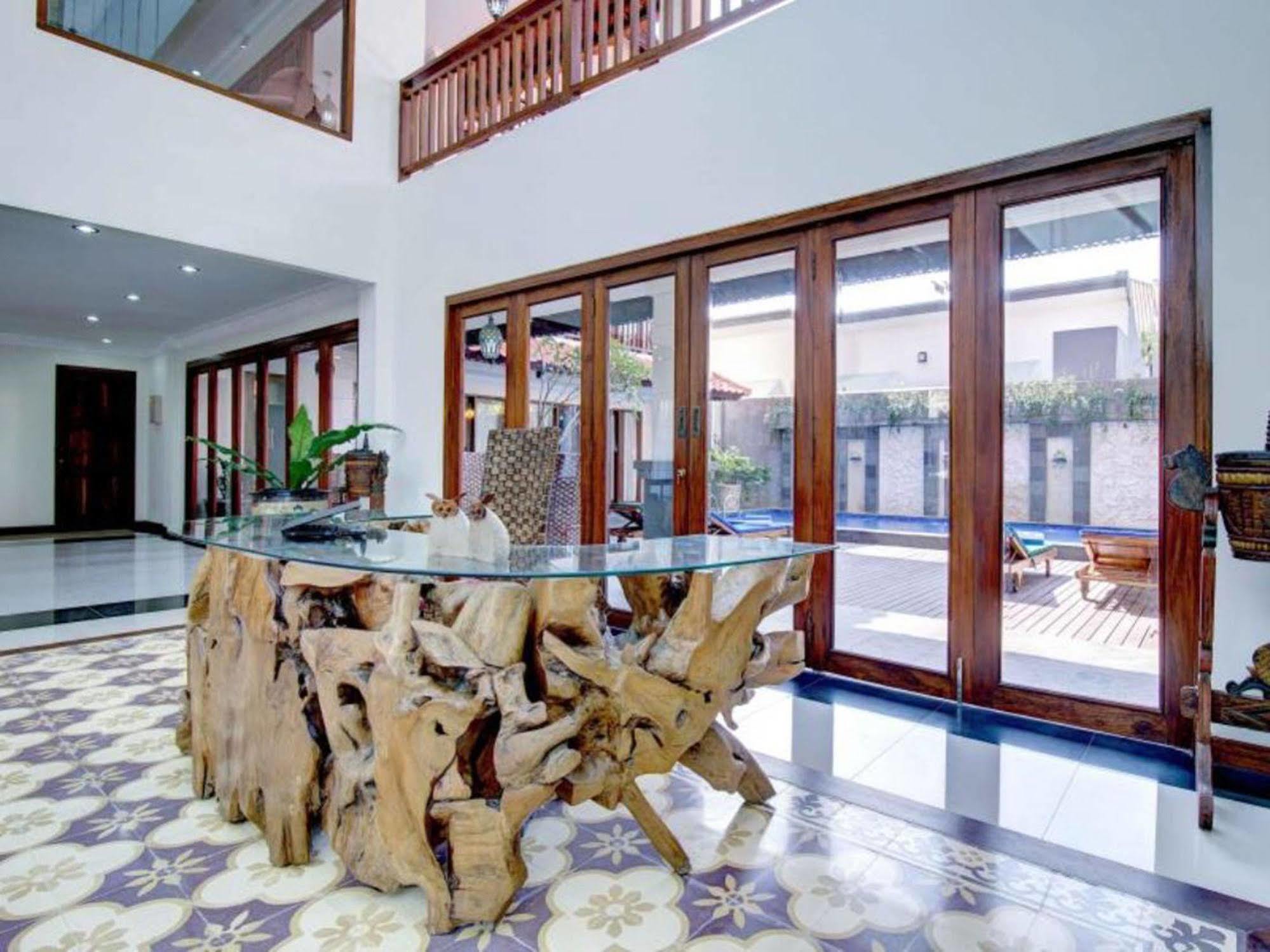 Hastinapura Residence Jimbaran Exteriér fotografie